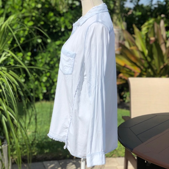 DL1961 PREMIUM MERCER & SPRING CHAMBRAY FRAYED ACCENT BUTTON UP SHIRT MEDIUM EUC - Picture 9 of 16